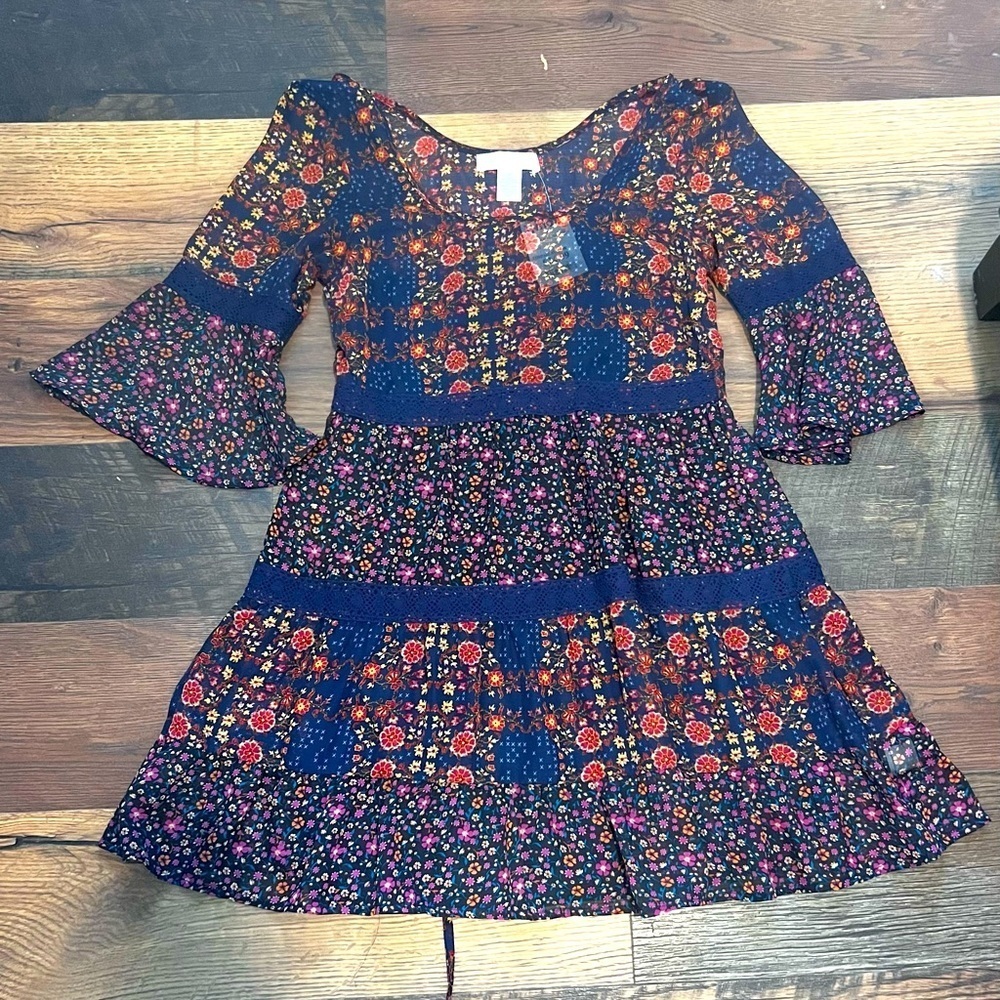Dress-BRAND NEW